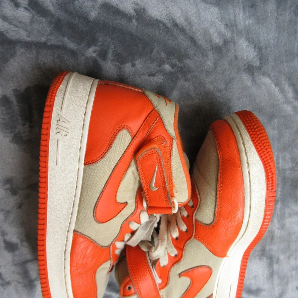 Nike Sneakers Mens US 9 Safety Orange Leather Air Force 1 07' Mid‎ High Lace Up